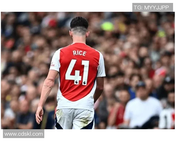 德甲精彩对决阿森纳三球击败里昂绝杀时刻点燃全场激情