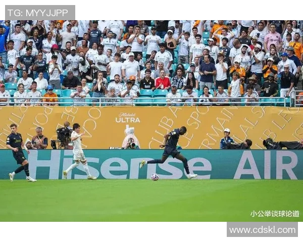 德甲激战皇马险胜那不勒斯乌龙球引发全场争议与热议