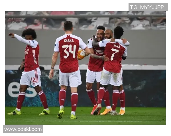 欧联杯精彩对决阿森纳绝杀本菲卡引爆全场激情瞬间回顾