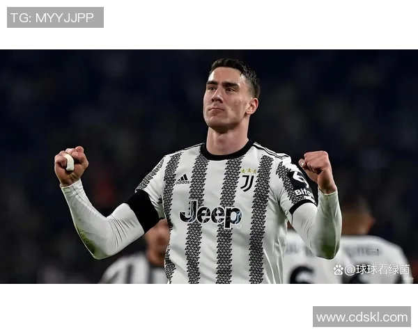 欧冠焦点战尤文图斯与曼城互交白卷争议判罚引发全场热议